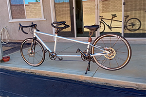 Photo of a CoMotion Periscop Torpedo Small Tandem Bicycle For Sale