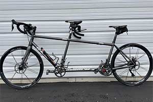 Photo of a 2018 Co-Motion Supremo Lg w/ Couplers Tandem Bicycle For Sale