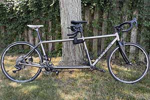 Photo of a 2019 Santana Synergy w/ E-Shifting and Couplers Medium Tandem For Sale
